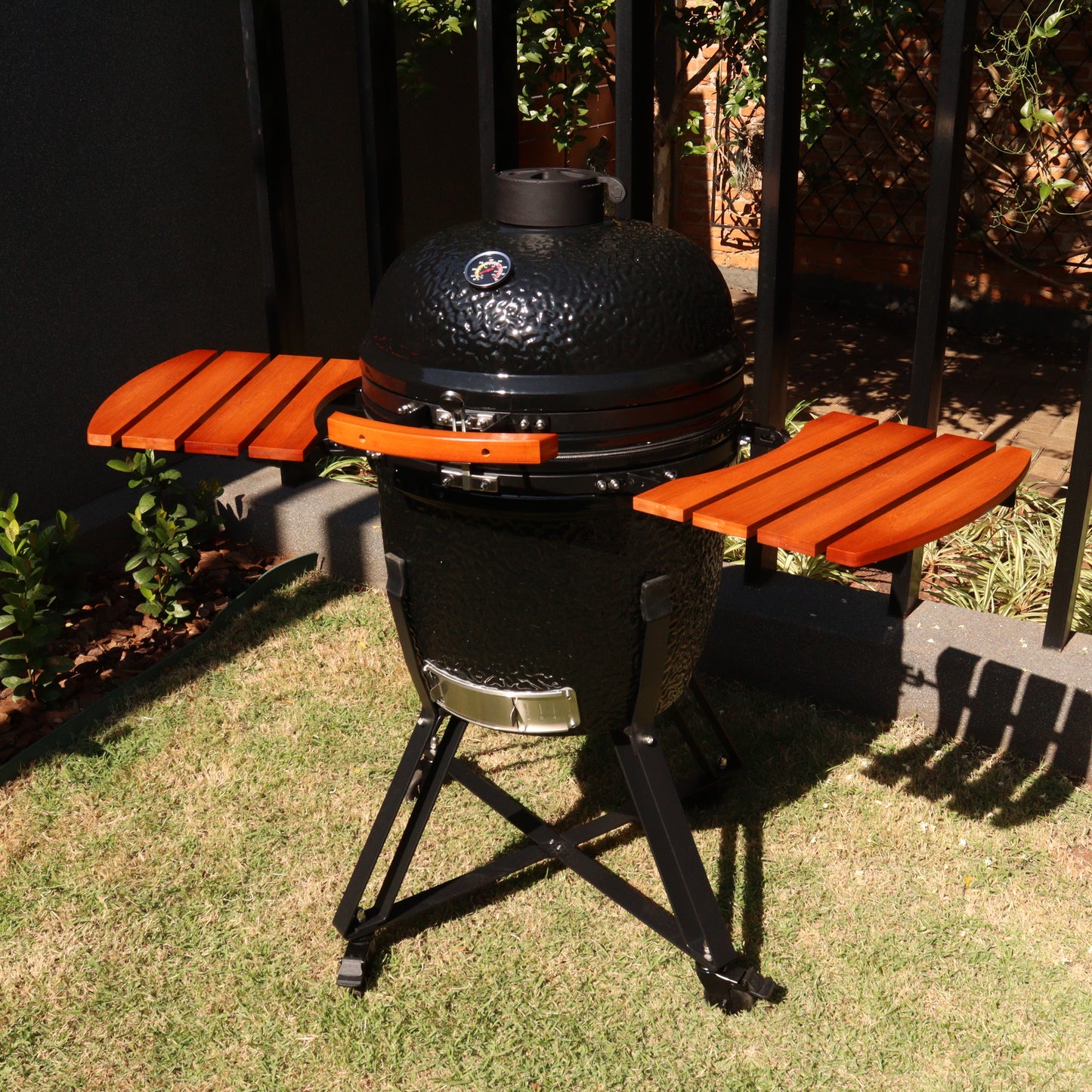 Churrasqueira Kamado - 21" Zymo
